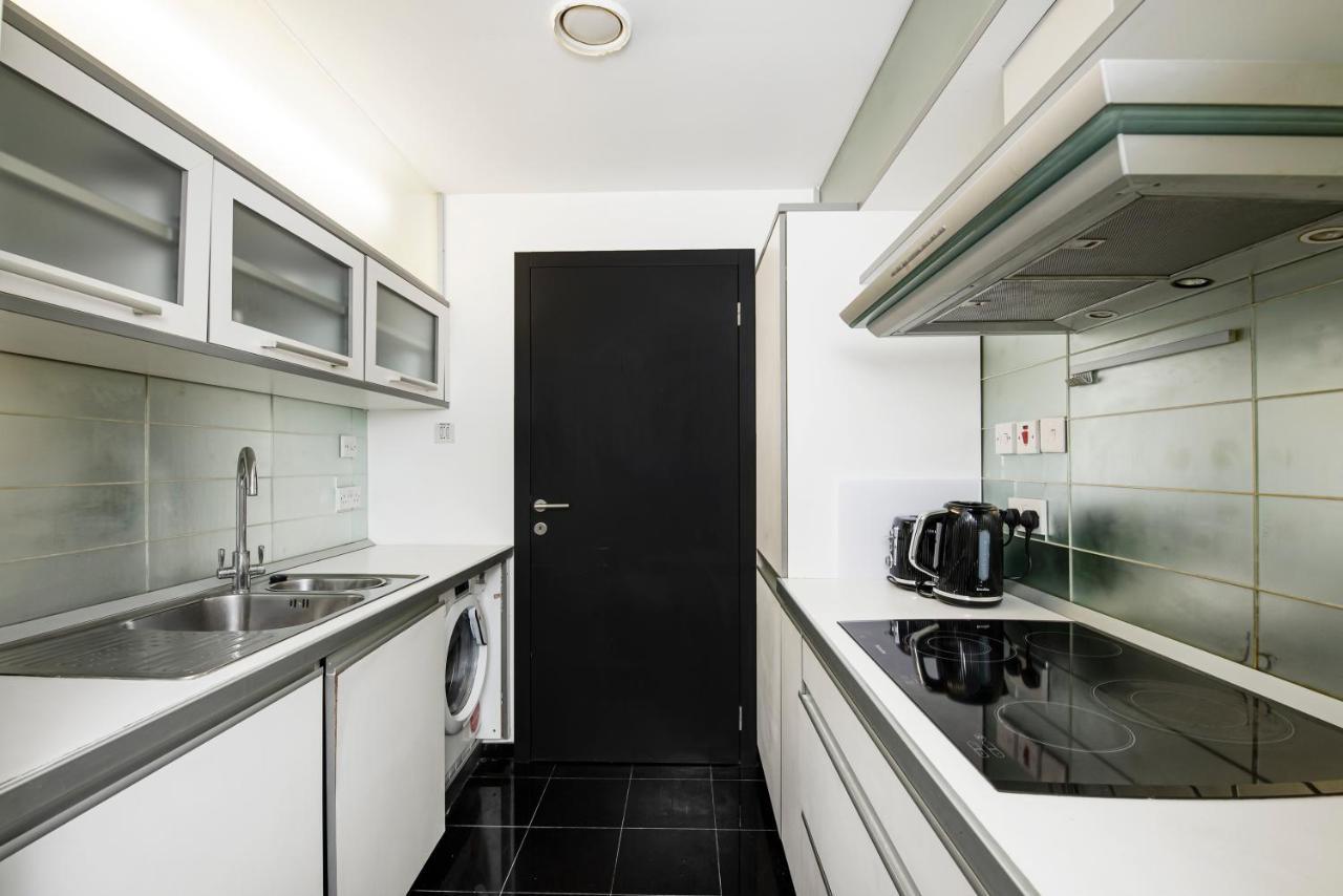Large And Central 2 Bed London Eksteriør bilde