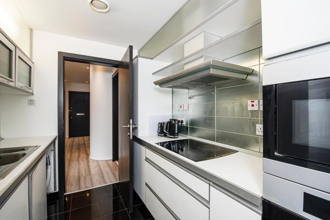 Large And Central 2 Bed London Eksteriør bilde