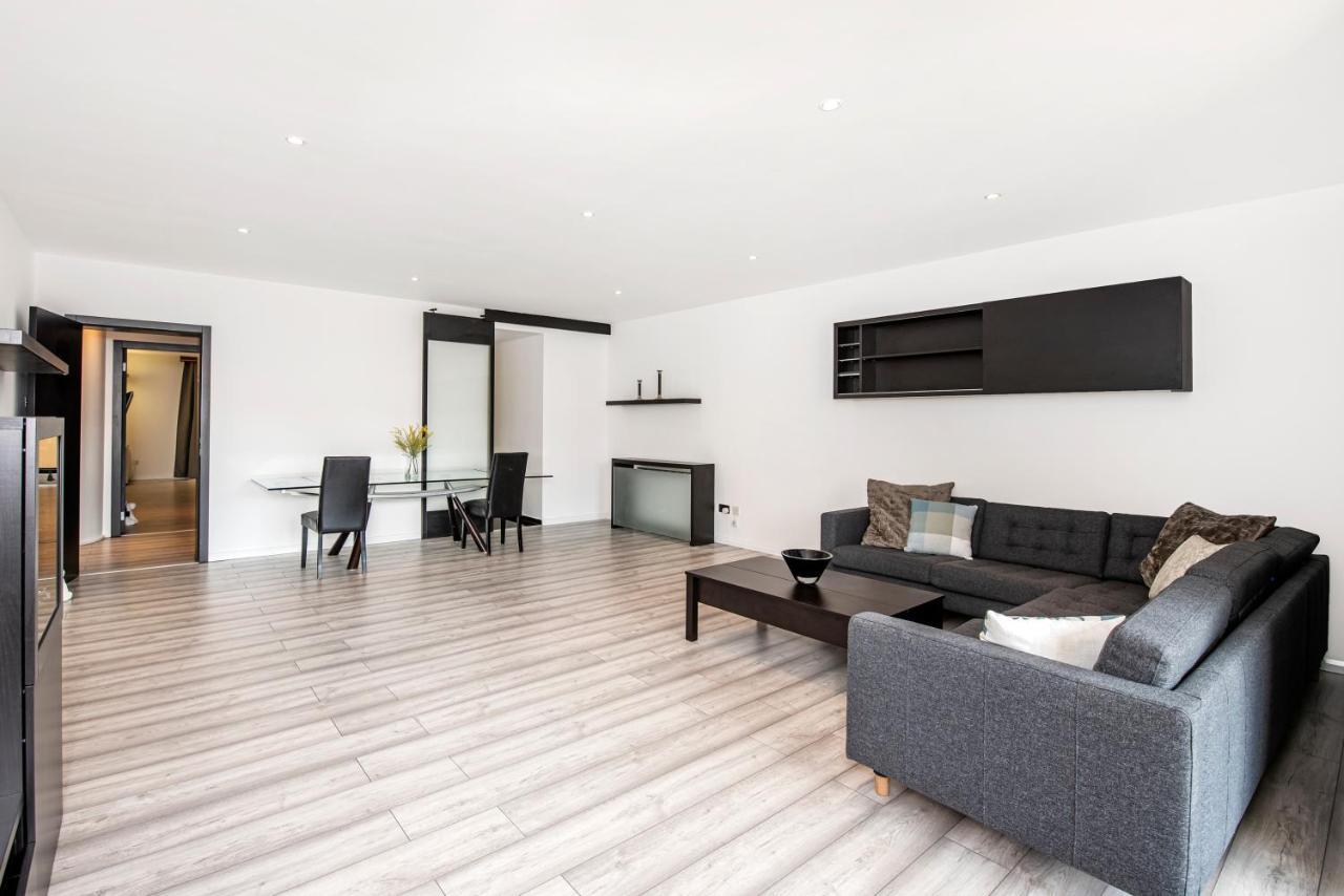 Large And Central 2 Bed London Eksteriør bilde
